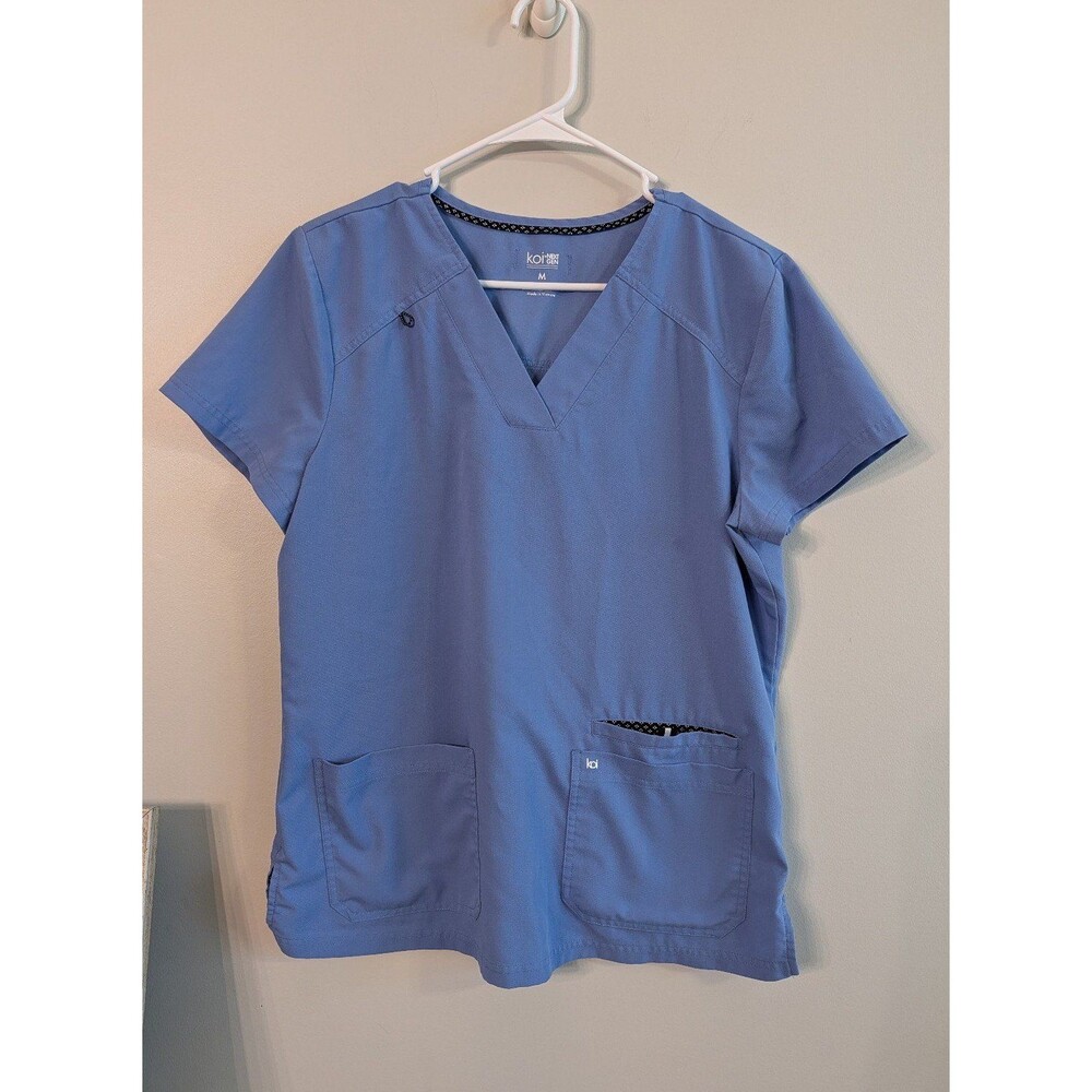 Koi Scrub Top Medium